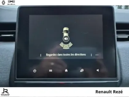 Photo 14 Renault Clio  1.6 E-Tech 145ch full hybrid Evolution - 24