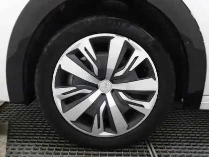 Photo 9 Peugeot 208  e- 136ch Active Business