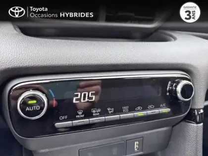 Photo 13 Toyota Yaris  116h Design 5p MY22