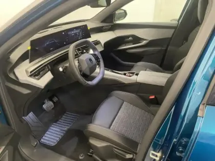 Photo 9 Peugeot 5008  Hybride Rechargeable Plug-in 195ch Allure e-DCS7