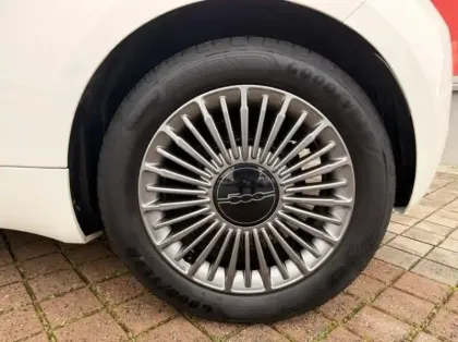 Photo 7 Fiat 500  3+1 e 118ch Icône (step1) 2021