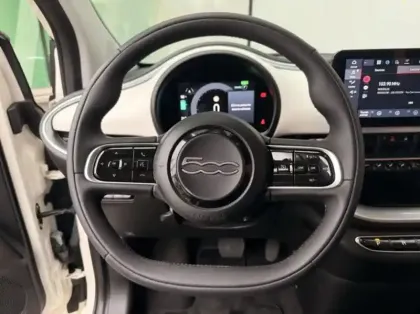 Photo 11 Fiat 500  3+1 e 118ch Icône (step1) 2021