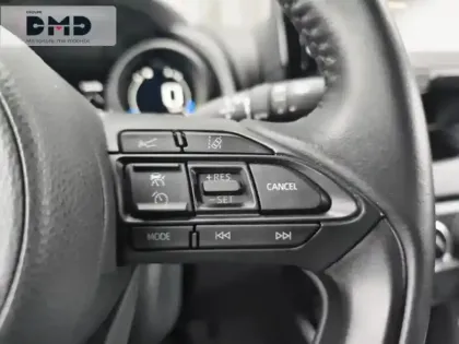 Photo 13 Toyota Yaris  70 VVT-i Design 5p MY22