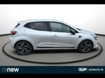 Photo 6 Renault Clio  1.6 E-Tech hybride 145ch Engineered