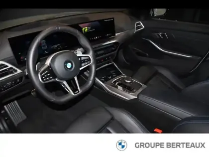 Photo 11 BMW Serie 3 Série 3 320dA xDrive 190ch M Sport
