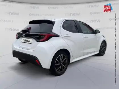 Photo 5 Toyota Yaris  116h Design 5p MY22 Camera