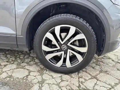 Photo 12 Volkswagen T-roc  1.0 TSI 110ch Lounge