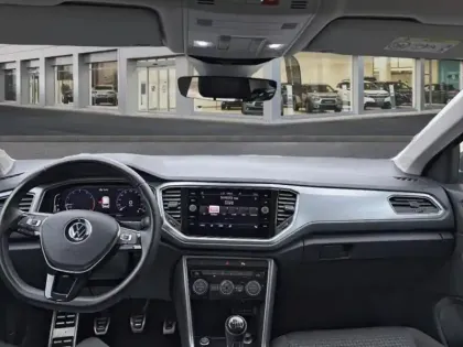 Photo 7 Volkswagen T-roc  1.0 TSI 110ch Lounge