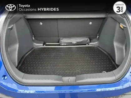 Photo 9 Toyota C-HR  1.8 Hybride 140ch Graphic MY26