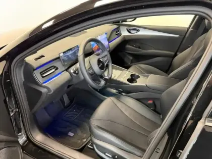 Photo 11 BYD Seal  6 1.5 DM-i 212ch Comfort Lite