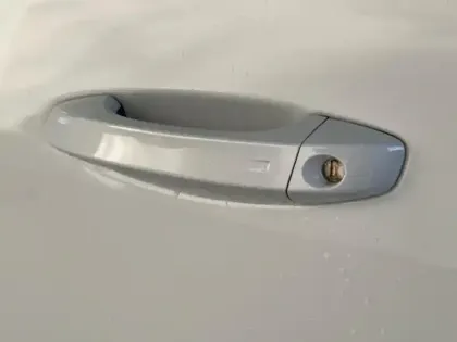 Photo 5 Peugeot 308  Plug-In Hybrid 225ch GT e-EAT8