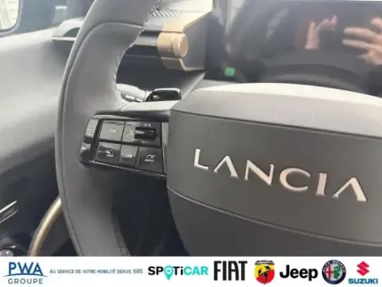 Photo 13 Lancia Ypsilon  1.2 Ibrida 110ch LX eDCT6