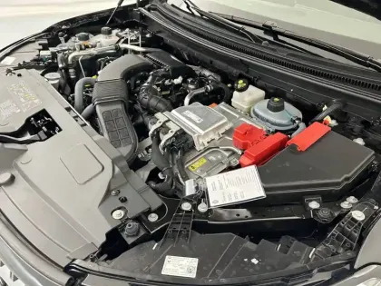 Photo 85 Renault Austral  E-Tech full hybrid 200 GSR2