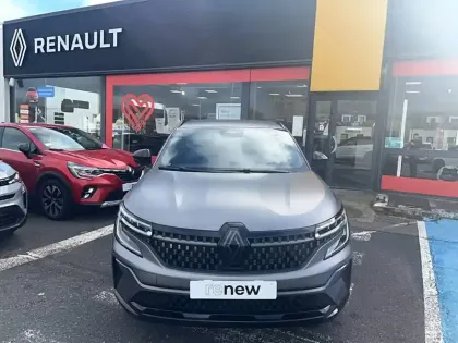 Photo 7 Renault Espace  E-Tech full hybrid 200 GSR2