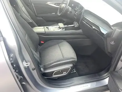 Photo 28 Renault Espace  E-Tech full hybrid 200 GSR2