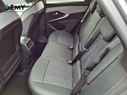 Photo 28 Peugeot 3008  Hybrid 145 e-DCS6