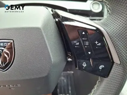 Photo 34 Peugeot 3008  Hybrid 145 e-DCS6