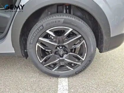 Photo 48 Peugeot 3008  Hybrid 145 e-DCS6