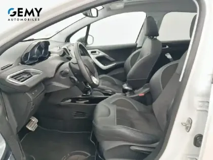 Photo 8 Peugeot 2008  BlueHDi 120ch S&S EAT6