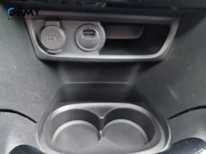 Photo 19 Peugeot 2008  BlueHDi 120ch S&S EAT6