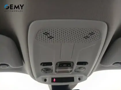 Photo 37 Peugeot 2008  PureTech 100 S&S BVM6