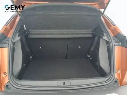 Photo 5 Peugeot 2008  PureTech 100 S&S BVM6