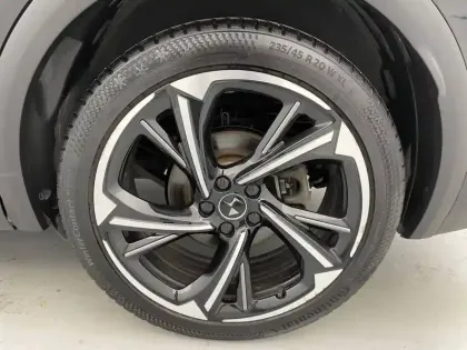 Photo 153 DS DS 7 DS7 Crossback Hybride E-Tense 300 EAT8 4x4