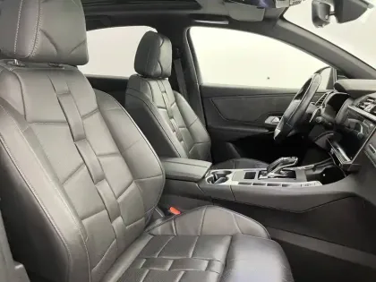 Photo 165 DS DS 7 DS7 Crossback Hybride E-Tense 300 EAT8 4x4