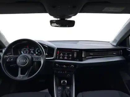 Photo 10 Audi A1  Sportback 30 TFSI 110 ch S tronic 7