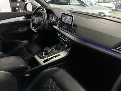 Photo 10 Audi Q5  55 TFSI e 367 S tronic 7 Quattro