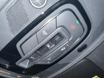 Photo 16 Audi Q5  55 TFSI e 367 S tronic 7 Quattro