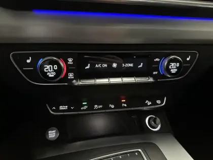 Photo 19 Audi Q5  55 TFSI e 367 S tronic 7 Quattro