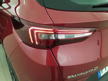 Photo 16 Opel Grandland X  Hybrid 225 ch BVA8