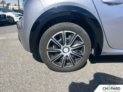 Photo 10 Peugeot 208  Electrique 50 kWh 136ch