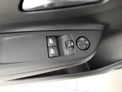 Photo 21 Opel Corsa  1.2 75 ch BVM5