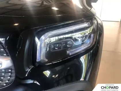 Photo 25 Mercedes GLB  200 d 8G-DCT