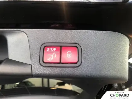 Photo 23 Mercedes GLB  200 d 8G-DCT