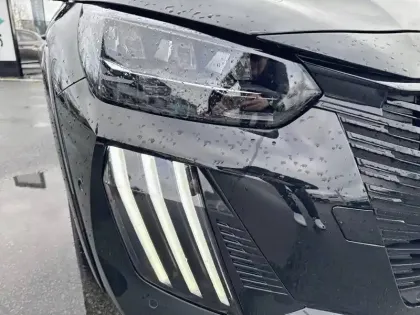 Photo 15 Peugeot 208  Hybrid 110 e-DCS6