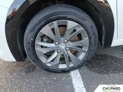 Photo 38 Peugeot 208  Electrique 50 kWh 136ch