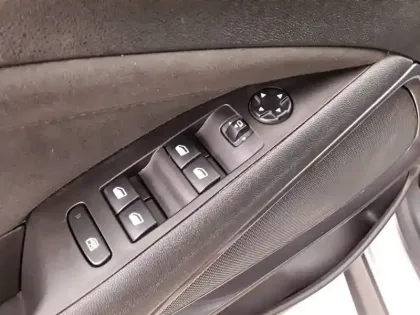 Photo 26 Opel Crossland  1.2 Turbo 130 ch BVA6