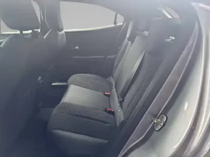 Photo 11 Opel Mokka  Electrique 156 ch & Batterie 54 kWh