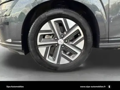 Photo 39 Hyundai Kona  Electrique 39 kWh - 136 ch