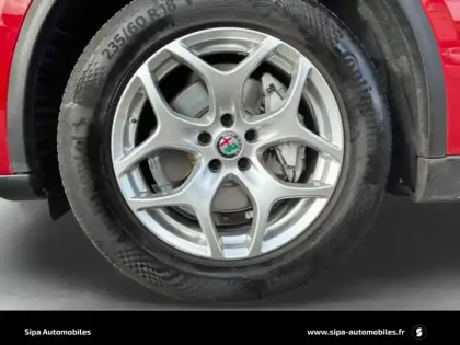 Photo 10 Alfa Romeo Stelvio  2.2 210 ch Q4 AT8