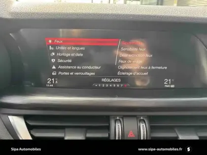 Photo 37 Alfa Romeo Stelvio  2.2 210 ch Q4 AT8