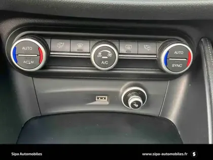 Photo 94 Alfa Romeo Stelvio  2.2 210 ch Q4 AT8