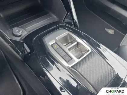 Photo 17 Peugeot 2008  PureTech 130 S&S EAT8