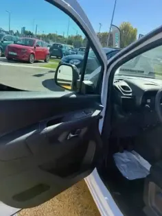 Photo 23 Fiat Doblo  FOURGON M 100 CH MANUELLE CHARGE UTILE MAJOREE DIESEL