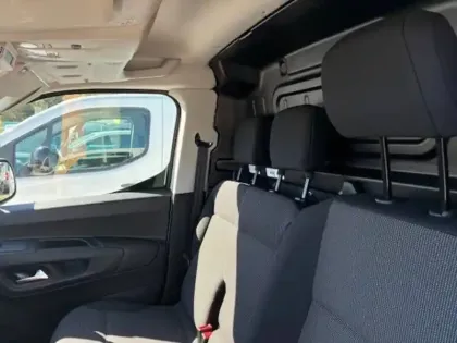 Photo 20 Fiat Doblo  FOURGON M 100 CH MANUELLE CHARGE UTILE MAJOREE DIESEL