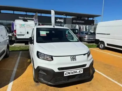 Photo 61 Fiat Doblo  FOURGON M 100 CH MANUELLE CHARGE UTILE MAJOREE DIESEL