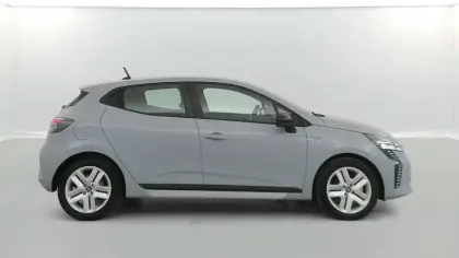 Photo 5 Renault Clio  E-Tech full hybrid 145 ch GSR2